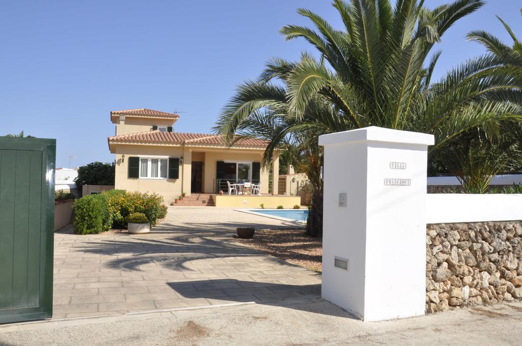 Villa Francisca 사 칼레타 객실 사진